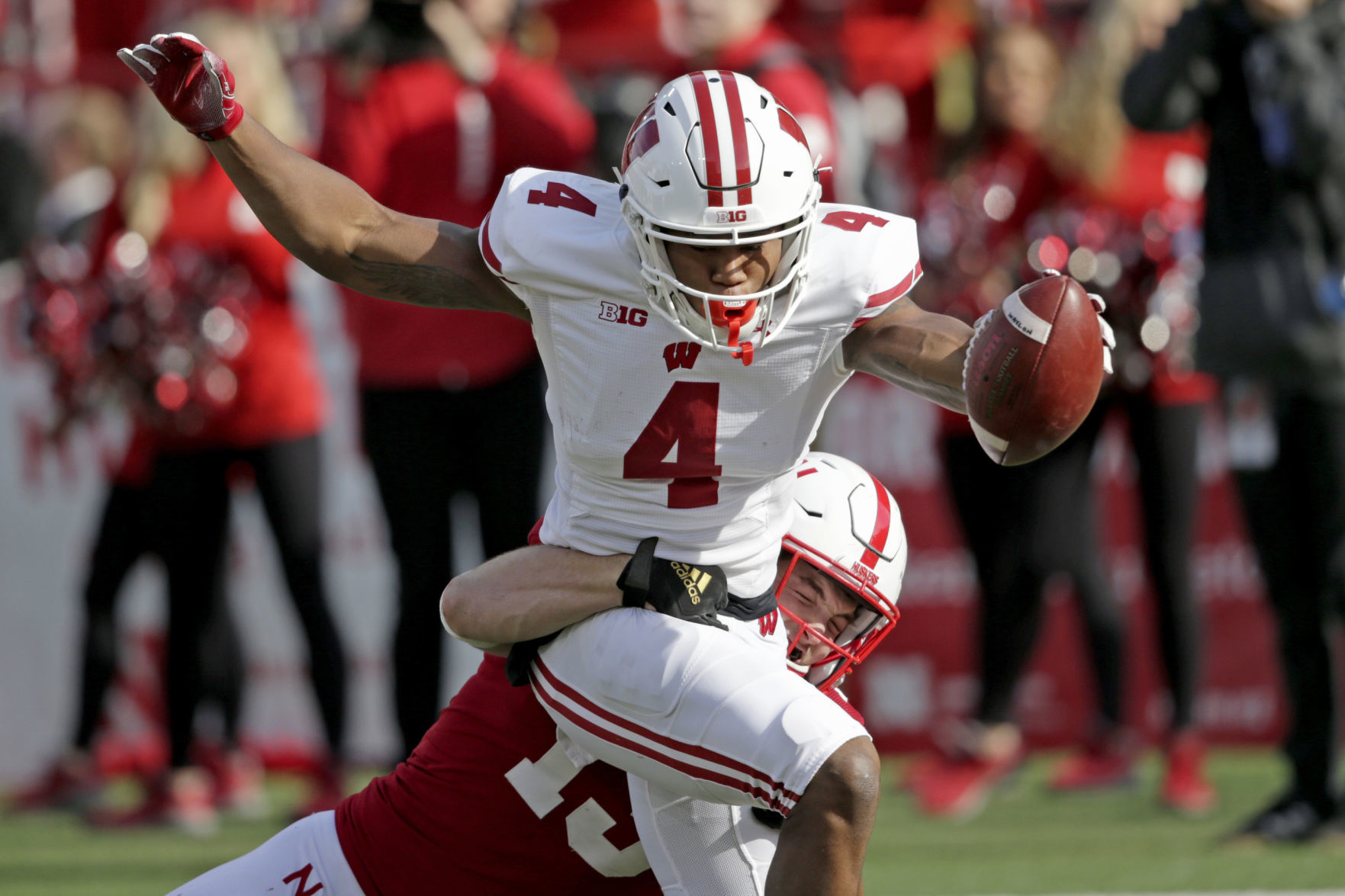 Badgers 37, Cornhuskers 21